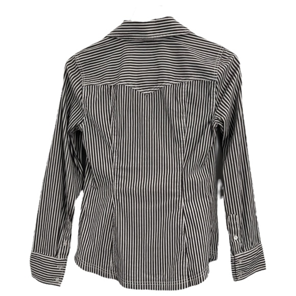 Guess Gray White Stripe Ruffle Fitted V-neck Button Up Shirt Size Medium - Picture 2 of 10